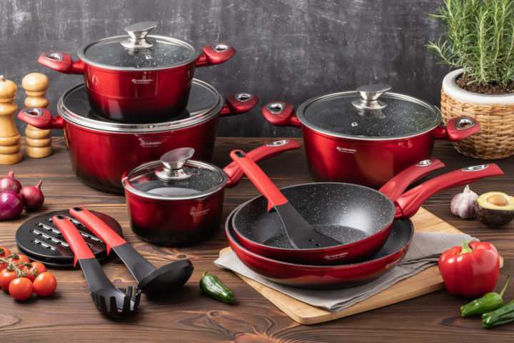 Edenberg Cookware Set with Kitchen Tools