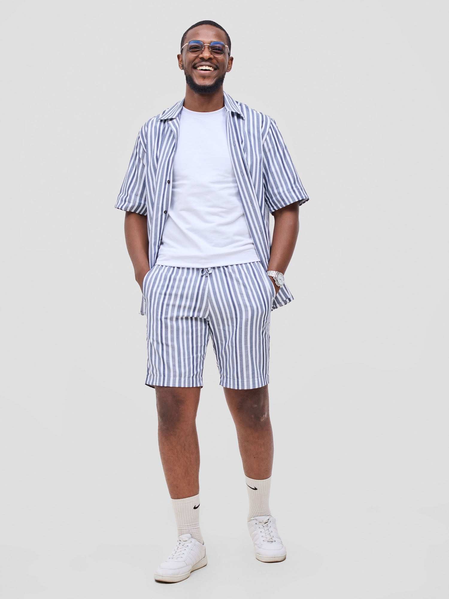 Safari Mansi Mens Shorts - Black Stripes - image 4