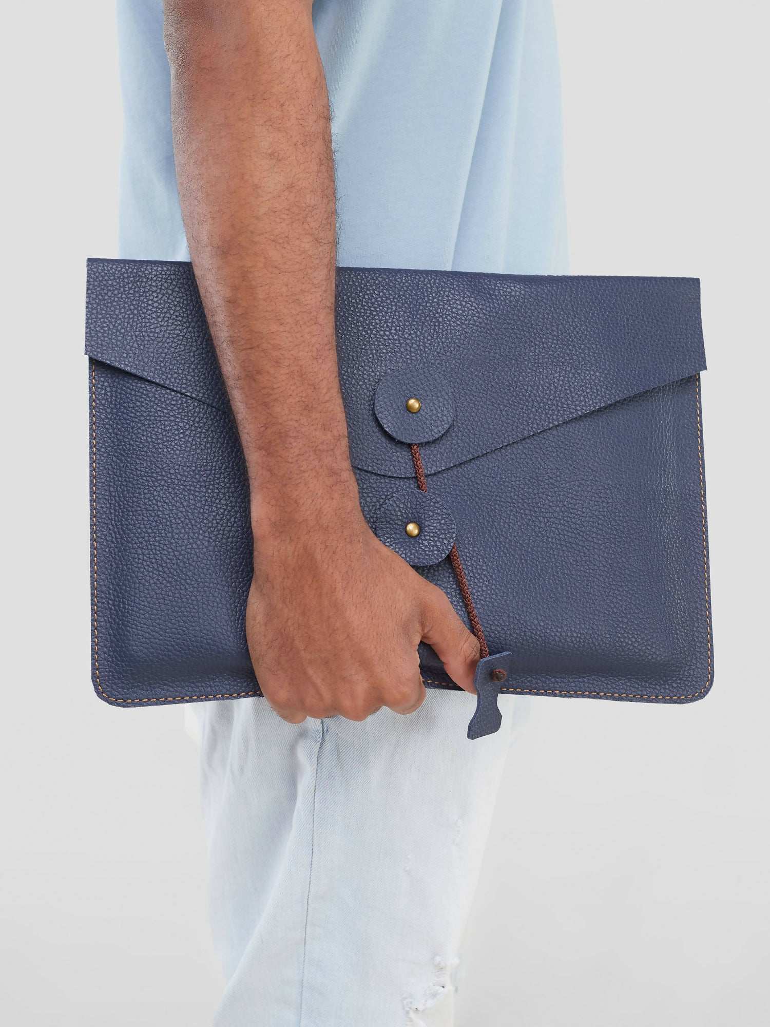 Blueberry Leather Non-padded Sleeve Bag - Blue - image 2