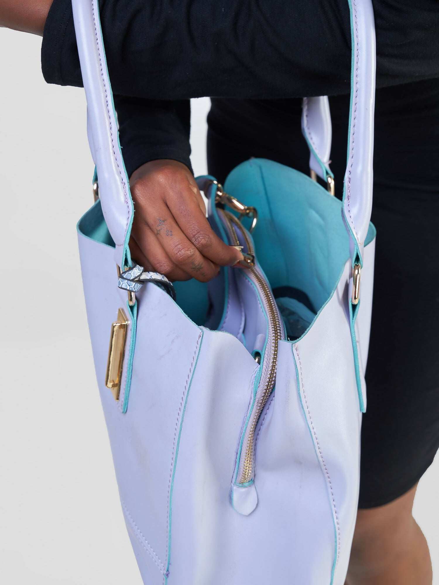 The Fashion Frenzy Hand Bag - Purple - image 1
